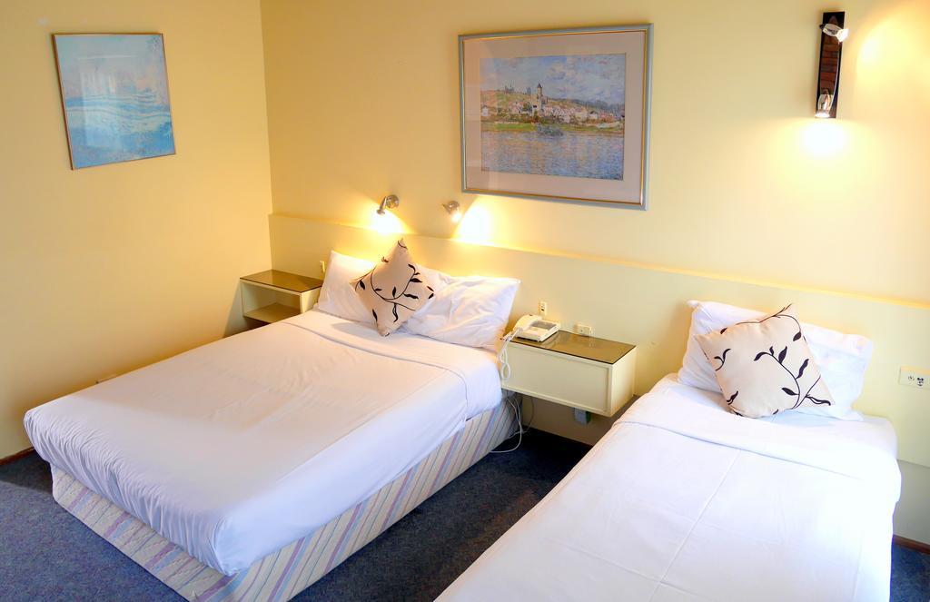Glen Inn Glen Waverley Luaran gambar